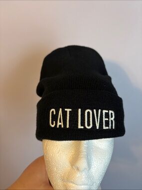 Primatives by Kathy Black Knit Embroidered Cat Lover Beanie Hat OS Unisex